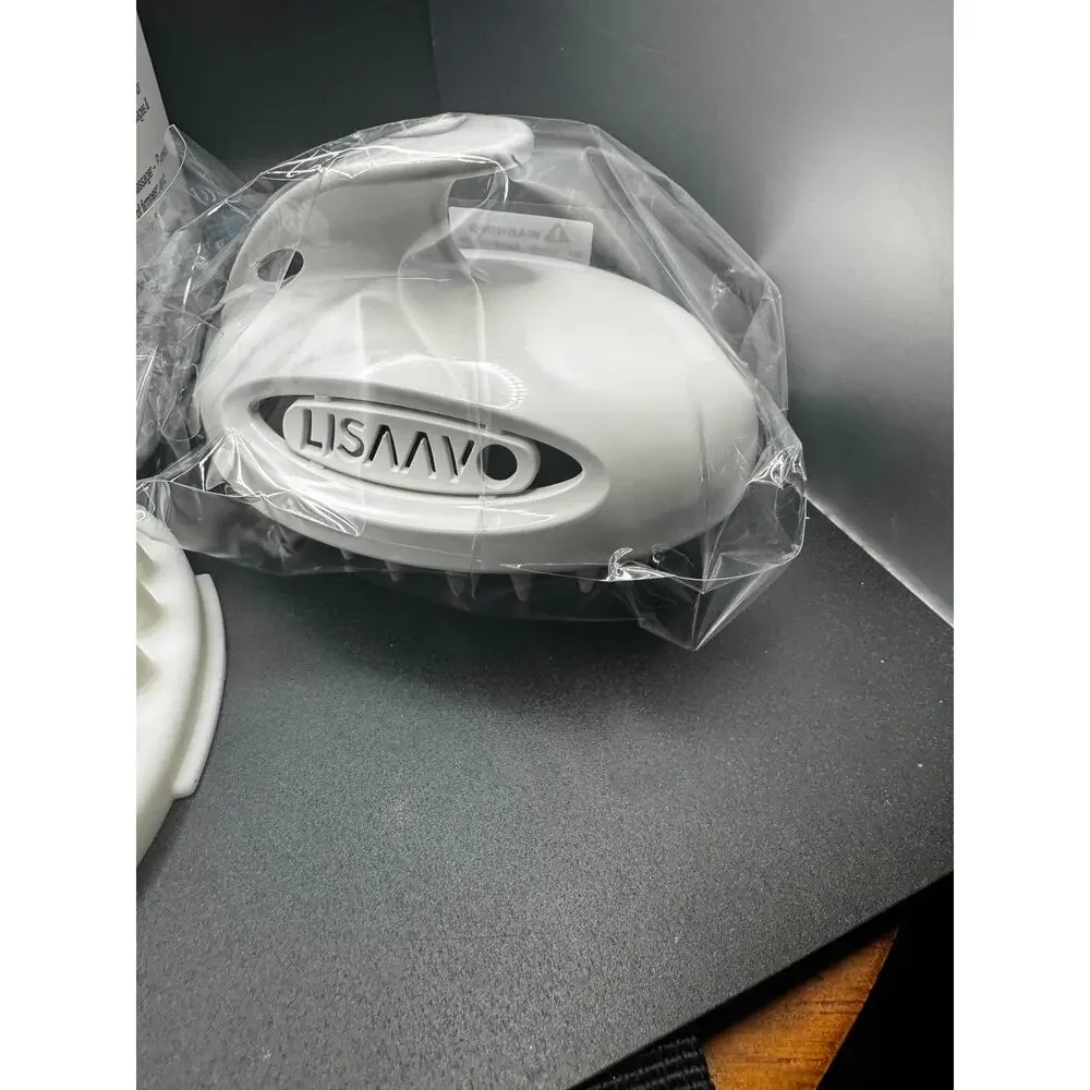NWT Scalp Massager Shampoo Brush With 3 Scrubbers For Level Of Firmness